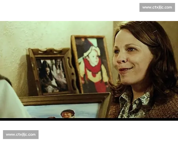 深夜恐怖电影解说全程带你探秘阴森恐怖世界惊悚故事解析与细节揭秘